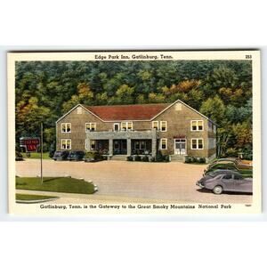 Edge Park Inn, Gatlinburg, Tenn. Vintage Postcard, Linen, Old Cars, Building